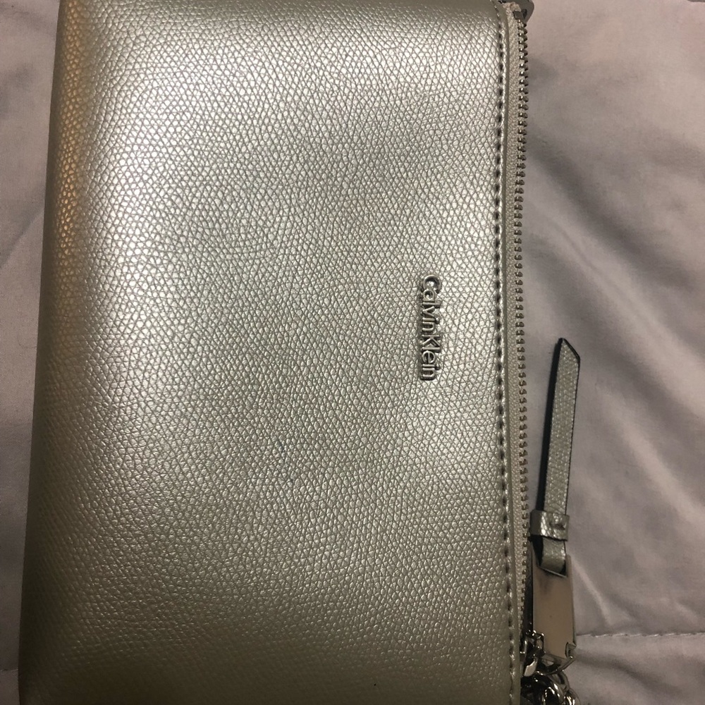 Calvin Klein cross body purse
